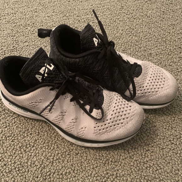 APL Shoes - APL TECHLOOM PRO